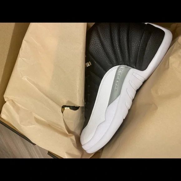 Jordan | Shoes | Jordan 2 Playoffs 222 Brand New Comes With  display picture 2